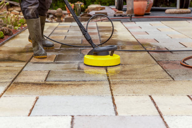 Best Factory Floor Cleaning  in Crawfordville, FL